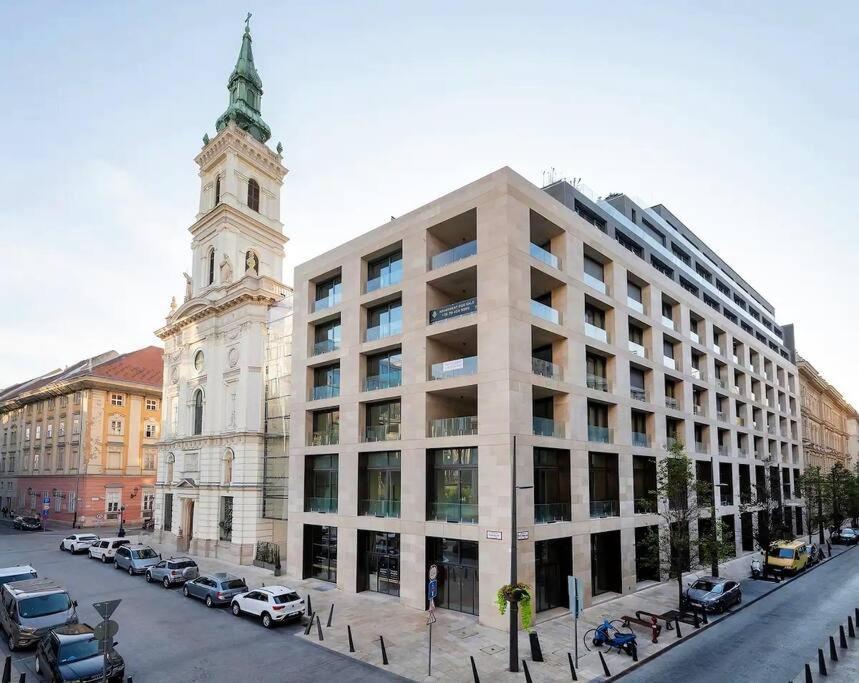 2Budapest Eye-Freegym And Sauna Luxury Home Ngoại thất bức ảnh
