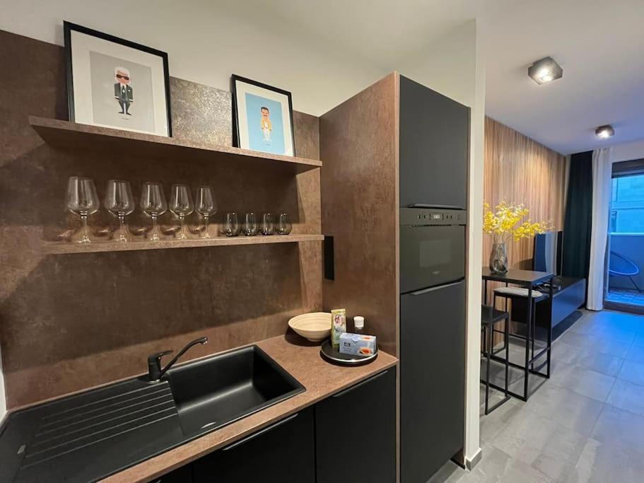 2Budapest Eye-Freegym And Sauna Luxury Home Ngoại thất bức ảnh
