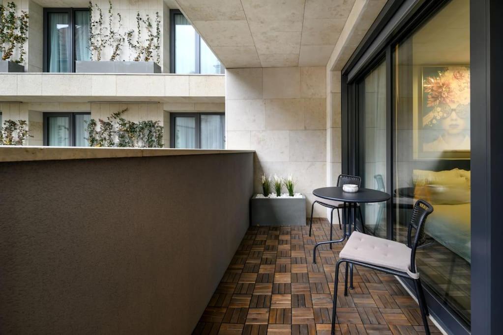 2Budapest Eye-Freegym And Sauna Luxury Home Ngoại thất bức ảnh