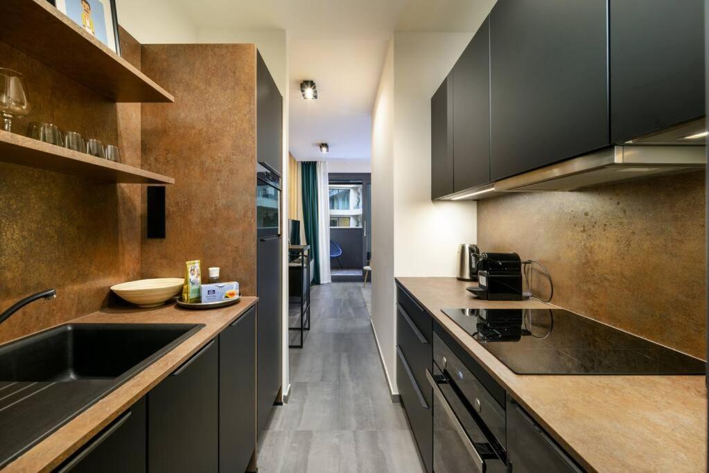 2Budapest Eye-Freegym And Sauna Luxury Home Ngoại thất bức ảnh